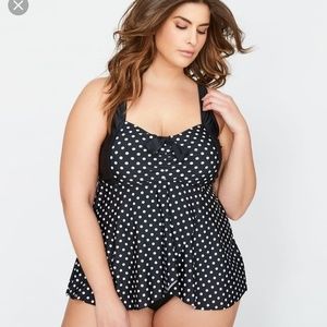 NWT - Babydoll polka dot flyaway tankini top